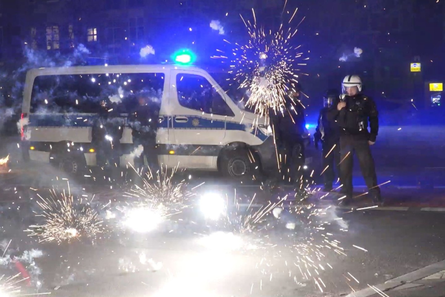 Vor allem in Berlin kommt es an Silvester immer wieder zu Ausschreitungen.