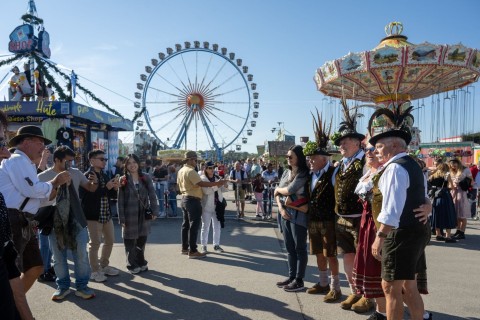 Der Wirte-Einzug ist der erste Höhepunkt der Wiesn