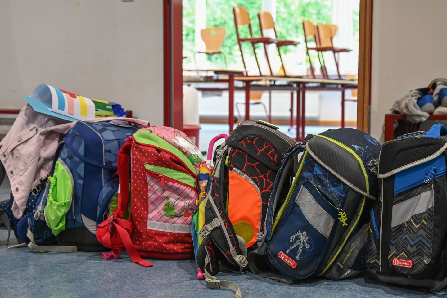 Für wenige Tage sind ab Freitagmittag alle Schülerinnen und Schüler in Deutschland in den großen Ferien. (Archivbild)